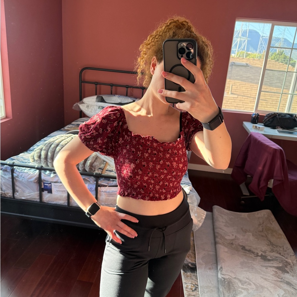Xhilaration Burgundy Floral Crop Top
